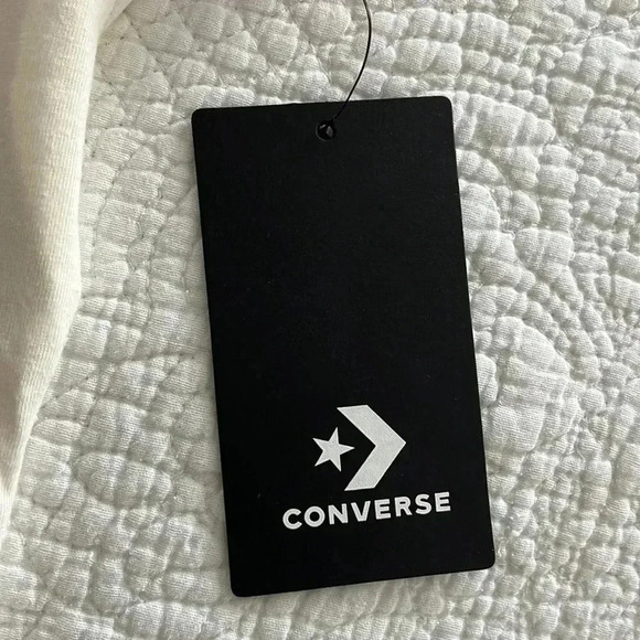 Converse Pink White Graphic Color Block Cropped Boxy Tee Girls Medium 10‑12 - Picture 5 of 7